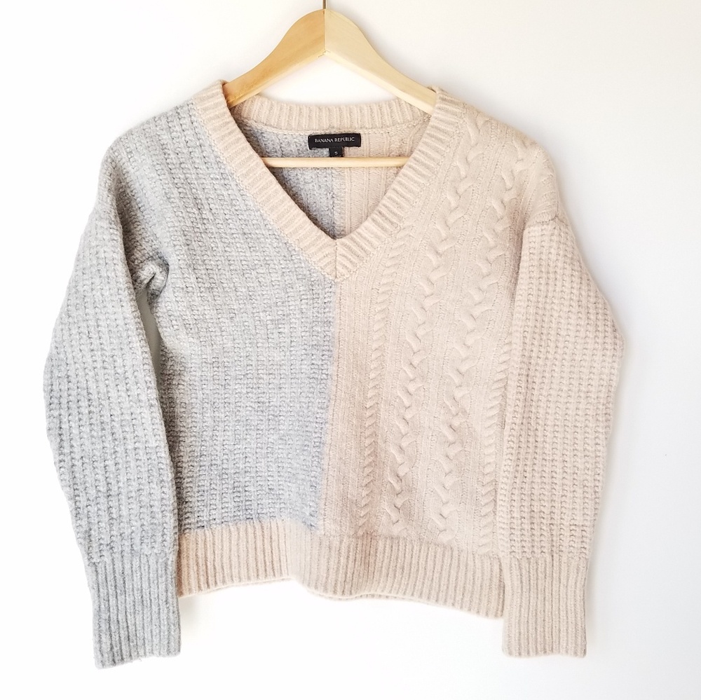 Banana Republic | Merino Wool knitted sweater size Small